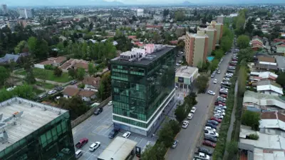 Venta Centro médico con renta activa