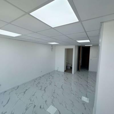 Oficina 407 · 25 m² · Habilitada · Piso 4 · Talagante