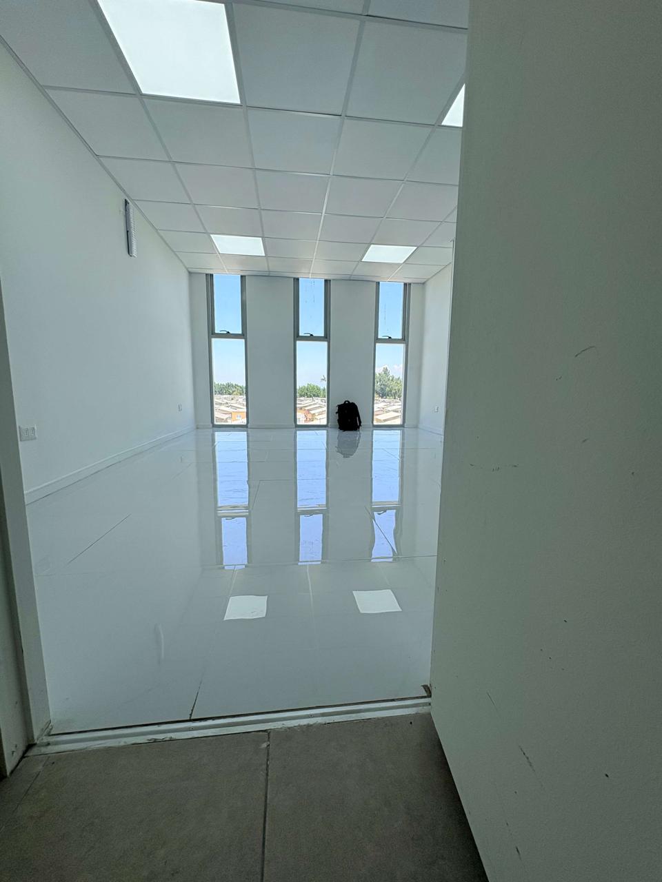 Oficina 205 · 22 m² · Habilitada · Estacionamiento